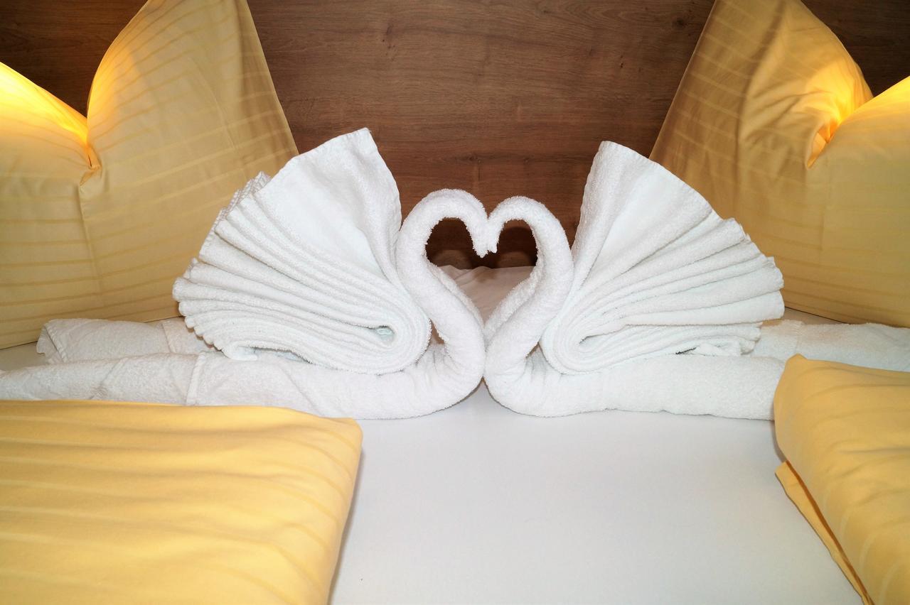 Sieglhub Chalets - Appartements - Hotel Flachau Ngoại thất bức ảnh